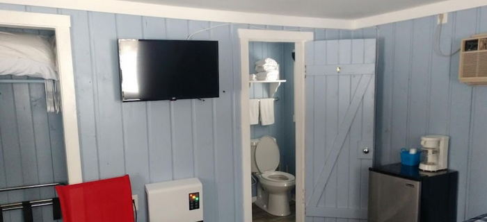 Parker House Motel & Restaurant - Web Listing (newer photo)